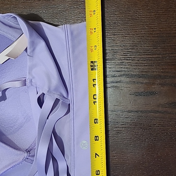 Victoria's Secret Like New lavender criss cross sports bra lined soft adjustable - Picture 8 of 11